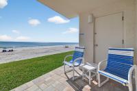 Oceanfront ground floor patio with unbelievable views! Complex has amenities for the whole family! - Ferienwohnung New Smyrna Beach