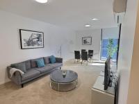 Apartamento con balcón