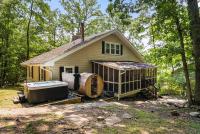 Cozy Retreat - Sauna Hot Tub & Game Room in VA - Ferienwohnung McGaheysville