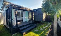 Cozy Tiny House Near The Beach - B&B