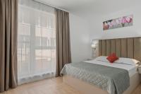 Superior One-Bedroom Apartment with Balcony