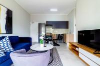 #AlimamaSpaces Chelsea's GreenPark - Ferienwohnung Boksburg