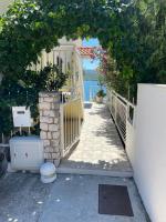 Apartments Ljiljana - B&B Klek