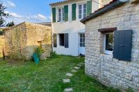 Charming house with garden in Ars-en-Ré - B&B Ars-en-Ré