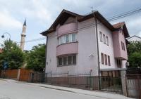 Kaizen's Central Apartments - Free Parking - Bed and Breakfast Sarajevo