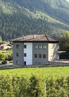 Alp House Dolomiti - B&B Croviana