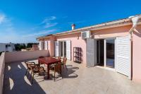 BonVie Apartments in Center B1 - B&B Novalja