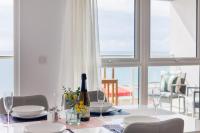 Culver Sands - Duplex Apartment with Stunning Sea Views on the Isle of Wight - Chambres d'hôtes Sandown
