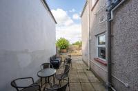 Emerald House by Tŷ SA - B&B Newport