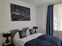 Stilvoll-Zentral-Bahnhof-Altstadt-Mediapaket-W6 - B&B Wuppertal