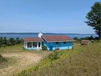 New! Hill Hideaway - Incredible Lakeviews! - B&B Frankfort