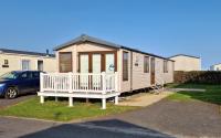 Megerlilly Family Hideaway, Church Farm - B&B Pagham
