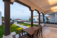 Porto & Mare Elegant Suites - Bed and Breakfast Diakoptó