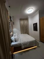 Kayla Golden Muse - B&B Lagos