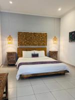 AMAZING 1 BR Villa Private Pool walk to beach - B&B Seminyak