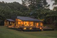 Lakefront Luxury at Okere Falls Lake Rotoiti - B&B Distretto di Rotorua