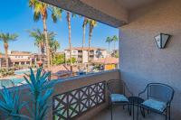 Sunny Getaway ASU & Mill Ave Hot Tub & Gym - B&B Tempe