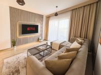 1BDR Luxury Stay with Pool & Gym - Waters Edge, YAS ISLAND - Ferienwohnung Abu Dhabi