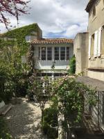 Apartamento con vistas al jardín
