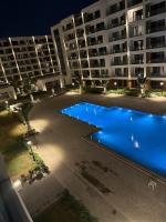 Apartment with Pool view in Park Residences 2 - Ferienwohnung Baku