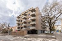 Terrazzo Lux Apartment with Balcony - B&B Bratislava