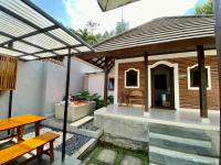 PARAWIYA Villa - B&B Munduk