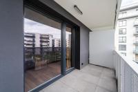 Apartamento de 2 dormitorios con balcón