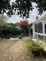 Maison avec piscine près de Bordeaux - B&B Bègles