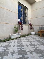 استديو واسع وانيق بجلسة خارجية قريب من البوليفارد - B&B Riyad