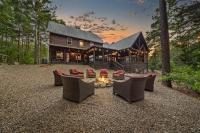 New 6BR Spa-Firepit-Pool Table-Arcade-Mini Golf - B&B Broken Bow