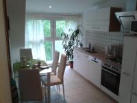 Sarah klein aber fein - B&B Wellesweiler