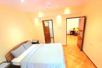 Golden Sandy Shores, 1bhk beach apartment - Bed and Breakfast Benaulim