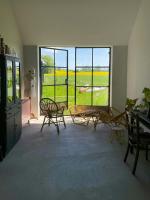 Renovated Scanian Farmhouse With Two Studios - Chambres d'hôtes Skåne-Tranås
