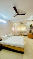 Silver ok appartment - B&B Shirdi