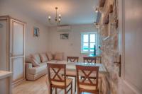 Superior One-Bedroom Apartment