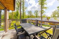 Comfortable chalet in Somme-Leuze with pétanque court - Ferienwohnung Somme-Leuze