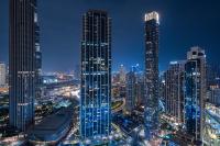 Stay in Modern Elegance 4BR with Pool Gym and Boulevard Views - B&B Dubái