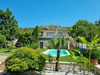 White villa - Ferienwohnung Gran