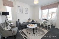 The Westborough Nook by Grandeur Property - B&B