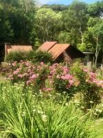 Chalé com Vista para Vinhedo e Natureza - B&B Guarapuava