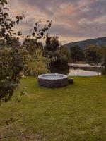 Apartman Deluxe Una Holiday - B&B Bihać