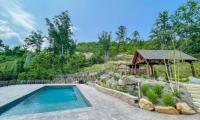 Cubs Crib by American Patriot Getaways - Bed and Breakfast Gatlinburg