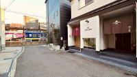 3-Bedroom Villa Near Subway Direct to Airport Quiet - B&B Osaka