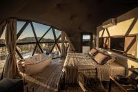 Refúgio nas Nuvens, Domo Omega Luxuoso com Fogo de Chão e Hidro Panorâmica - Chambres d'hôtes Rancho Queimado