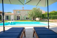 Villa Veromi with private pool in Istria - Bed and Breakfast Orbani