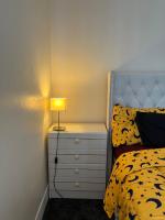 Cozy Private Blackout Room - Ferienwohnung Longley