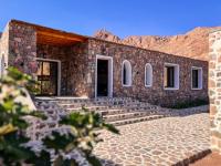 Four-Bedroom Holiday Home