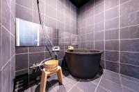 USJ側にある和風の一軒家 寝室3 ベッド6 バスルーム2 無料駐車場 hikari - B&B Osaka