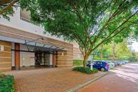 Redfern 2Br Near CBD Shopping Center with Pool & Gym - B&B Sydney