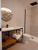 Estudio con balcón